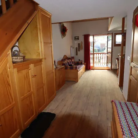 Duplex 6 Pers A Areches-beaufort : Piscine, Garage, Proche Ski, Animaux Ok, Wifi - Fr-1-342-255 *